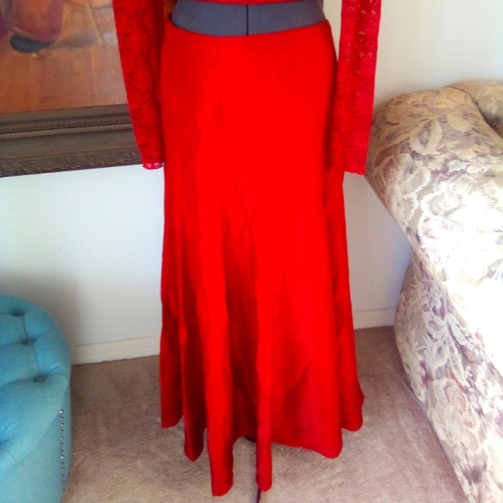 Sundance 💯% Silk Long Skirt